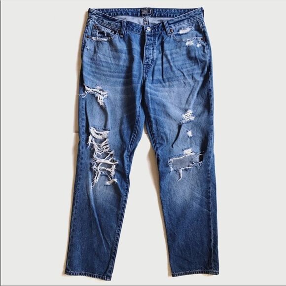 ✨HP✨Ames Slim Boyfriend Jeans✨ - Picture 3 of 11